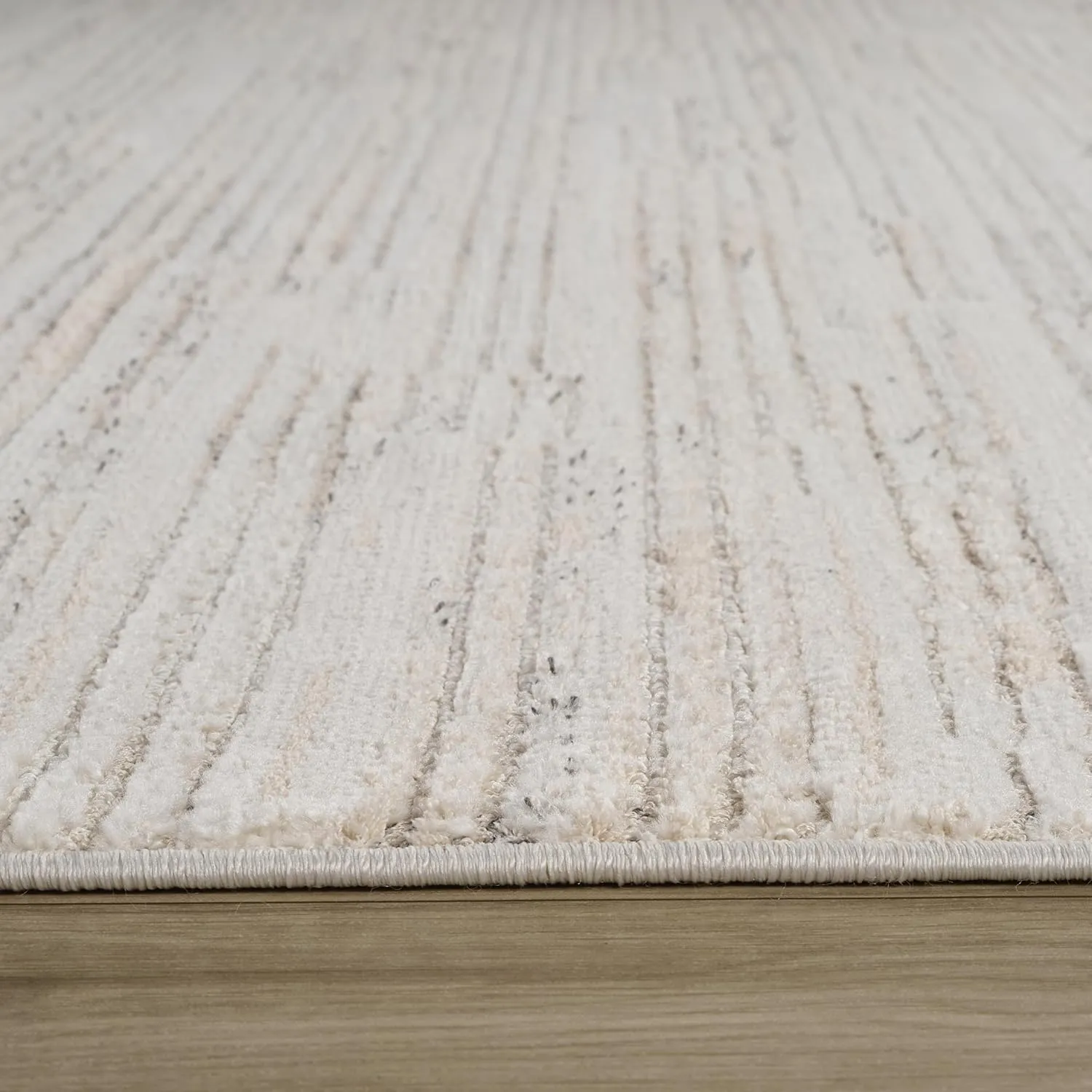 Astra 5'x8' (Exact Size: 5'3" x 7'7") Modern Indoor Area Rug, Beige Cream - Living Room, Bedroom, Dining Room, and Kitchen